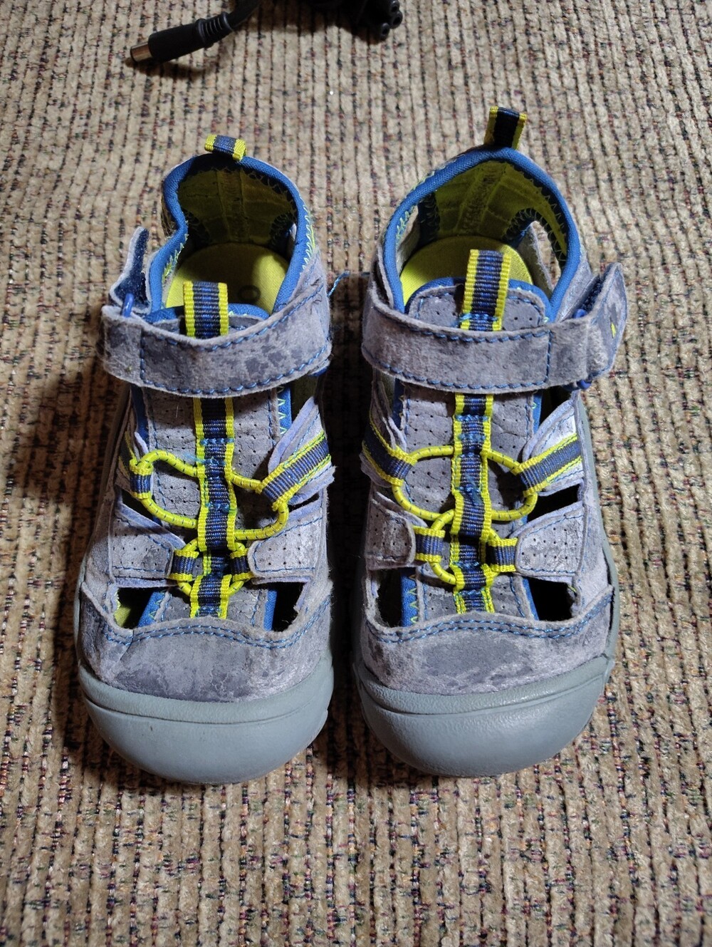 Oshkosh Bgosh Toddler Boys Size 10 Gray And Blue Casual Sandals Pre-owned
